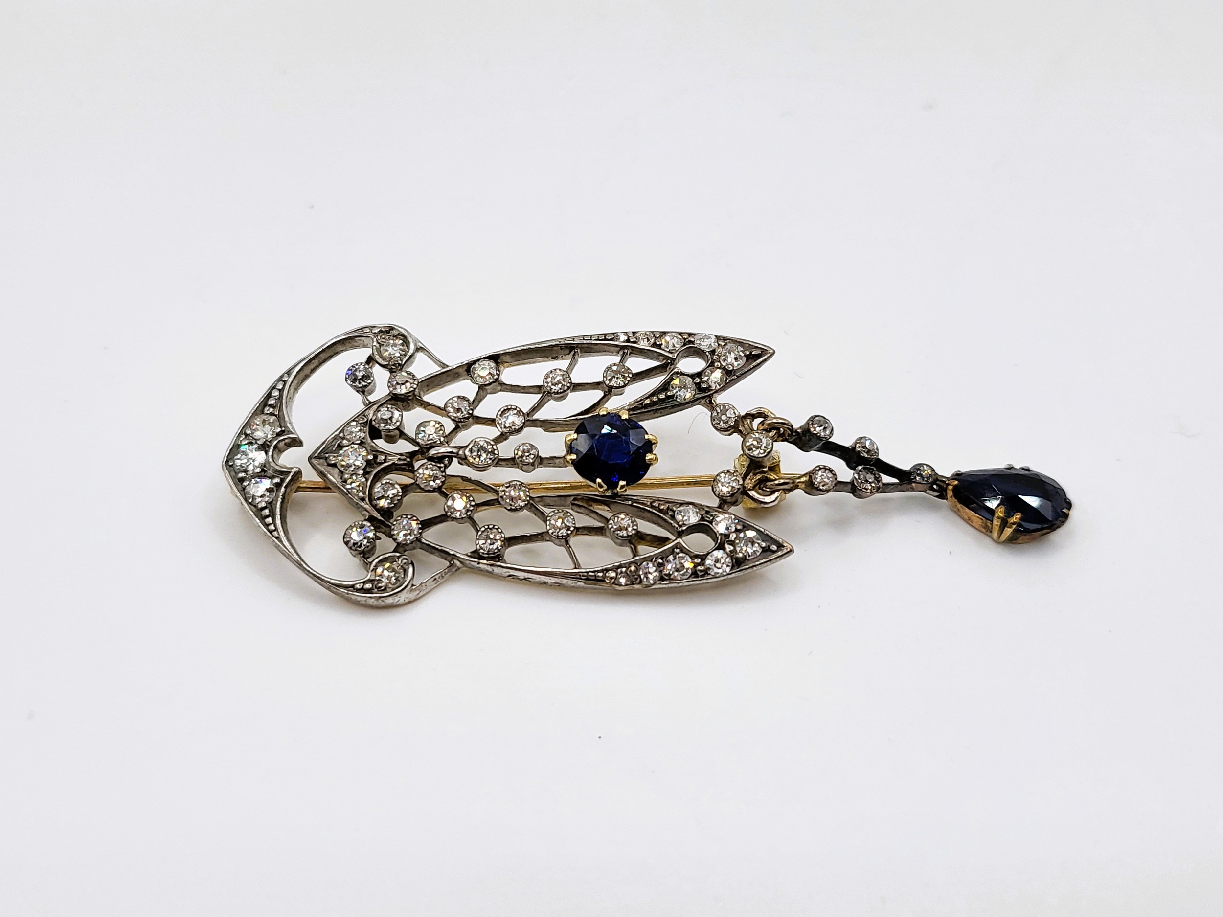 brooch